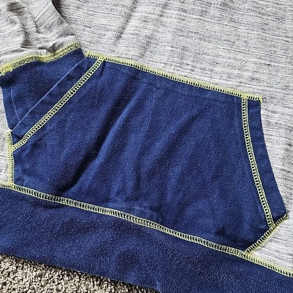 5/$25 🧡 Boy's Long Sleeve Pullover with Hood Sz S - Picture 2 of 6